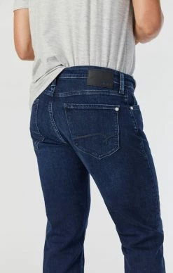 Mavi Denim ZACH STRAIGHT LEG JEANS IN DARK MIDNIGHT FEATHER BLUE