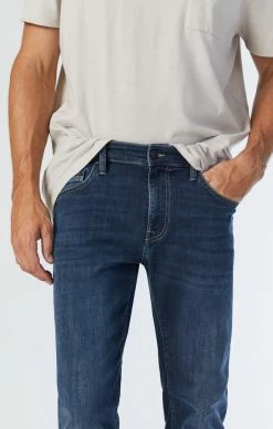 Mavi Denim ZACH STRAIGHT LEG JEANS IN MIDNIGHT WILLIAMSBURG