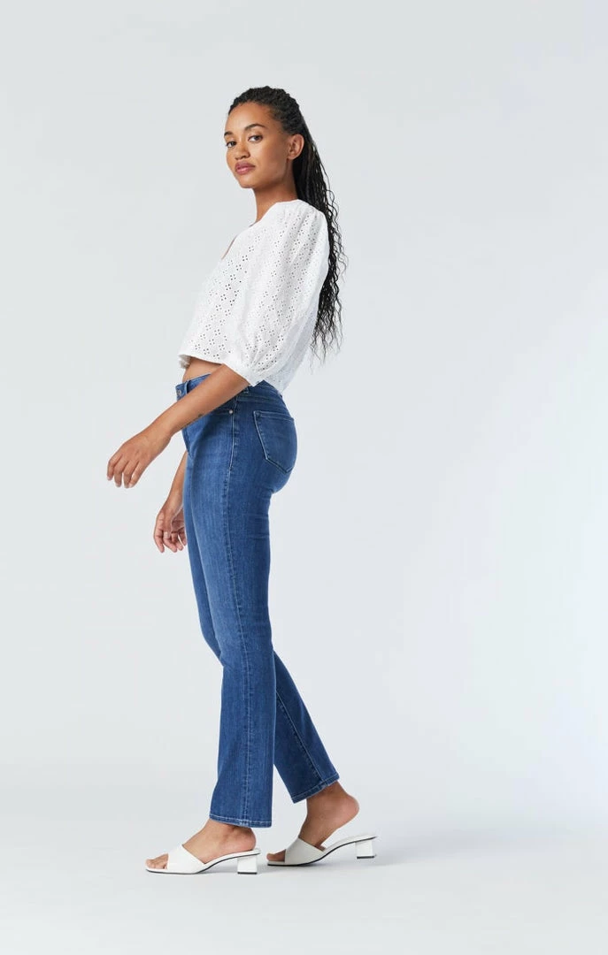 Wholesale ๐ฏ Mavi KENDRA STRAIGHT LEG ๐ JEANS IN MID SUPERSOFT Denim โจ 3 Mavi KENDRA STRAIGHT LEG JEANS IN MID SUPERSOFT Denim