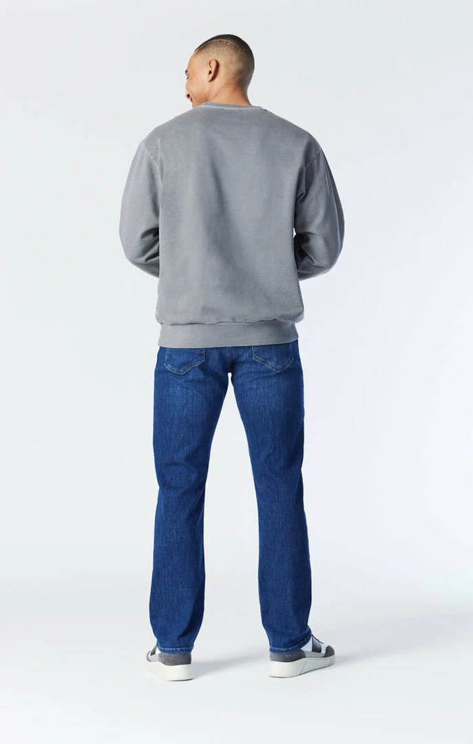 Promo ⌛ Mavi MATT RELAXED STRAIGHT LEG IN DARK BRUSHED FEATHER BLUE ⭐ 2 Mavi MATT RELAXED STRAIGHT LEG IN DARK BRUSHED FEATHER BLUE