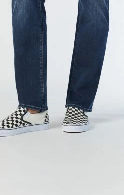 Mavi Denim ZACH STRAIGHT LEG JEANS IN MIDNIGHT WILLIAMSBURG