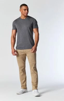 Mavi Pants MARCUS SLIM STRAIGHT LEG IN BRITISH KHAKI SUPERMOVE